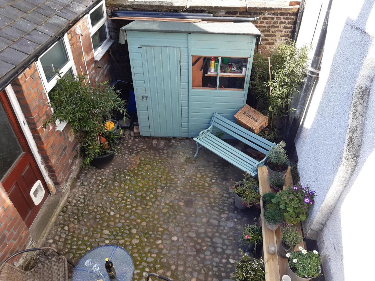 Ellerslie Cottage Lytham St Annes Buitenkant foto